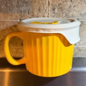 Vintage Corningware Yellow Ceramic Travel Mug with White Lid Soup Cup 20oz